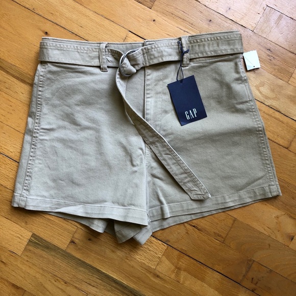 NWT Gap 4 inch high rise shorts size 10 - Picture 3 of 6
